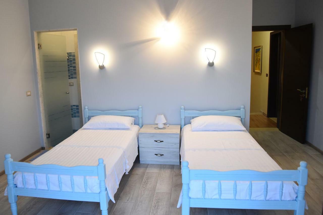#Ioniahouse Surrel Villa Tirana Exteriör bild